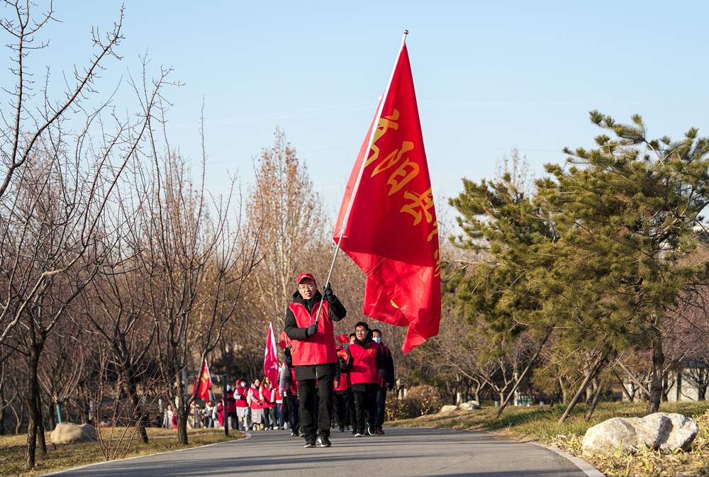 高陽縣健步走現(xiàn)場。常繼德攝